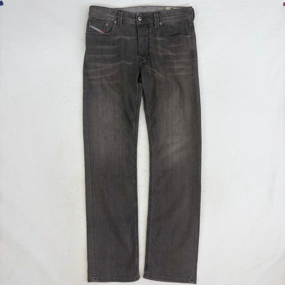 Diesel Larkee Regular Straight Jeans Mens 31x32 0687J Grey Stretch Button Fly